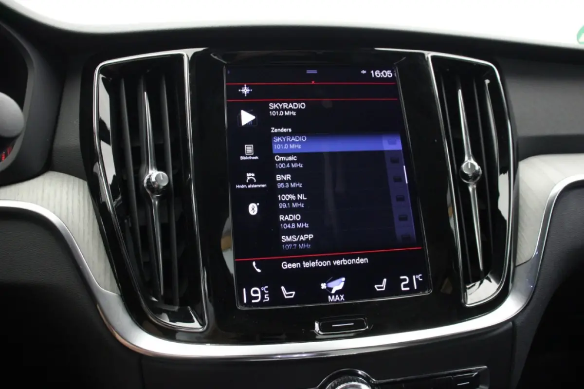 2.0 B3 Inscription Automaat - Carplay, Camera, Leer, Memory, Stoelverw. Afn. Trekhaak