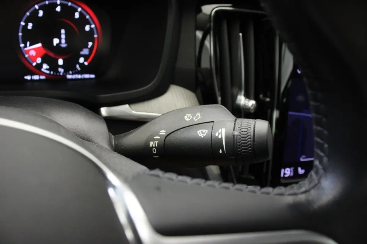2.0 B3 Inscription Automaat - Carplay, Camera, Leer, Memory, Stoelverw. Afn. Trekhaak