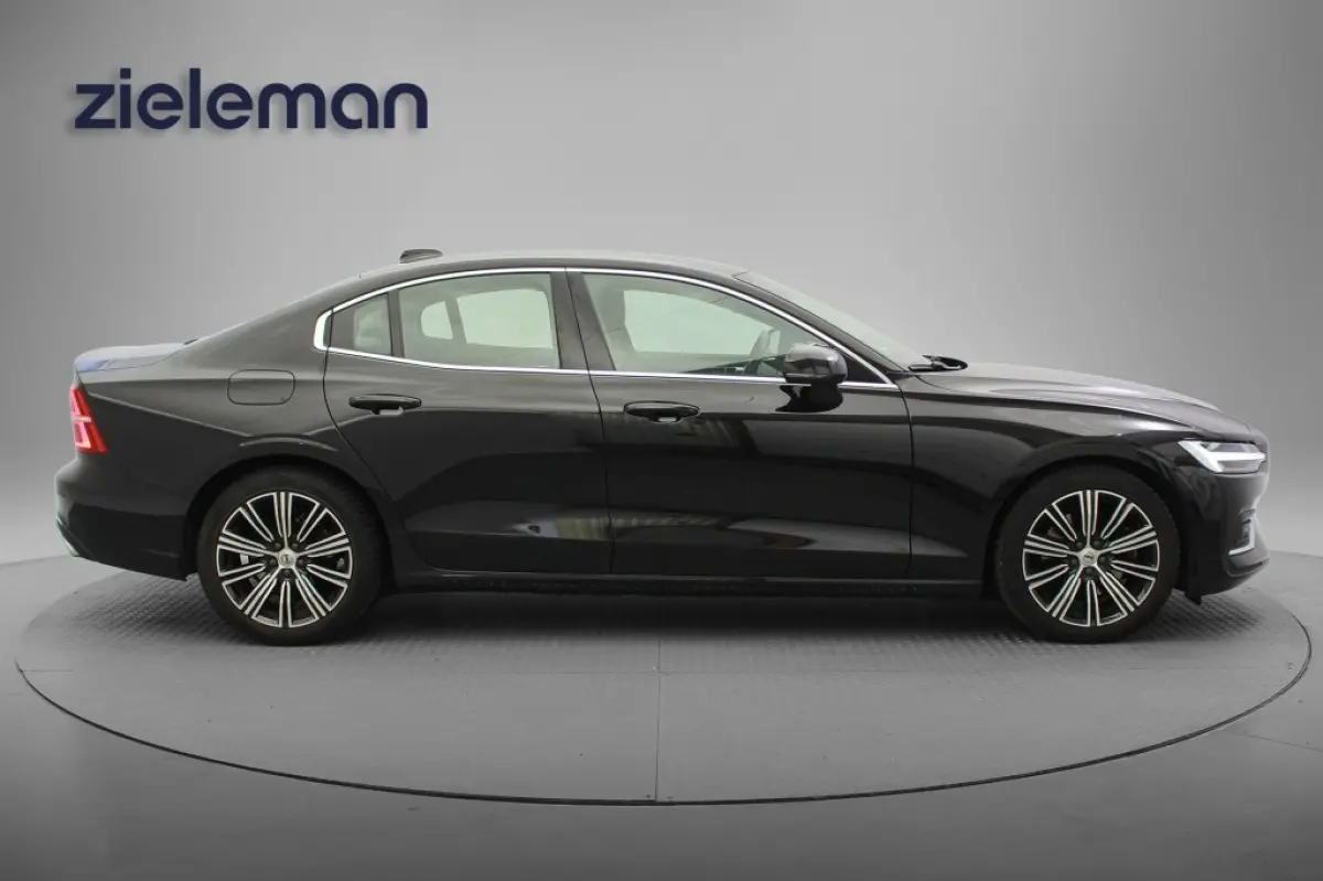 2.0 B3 Inscription Automaat - Carplay, Camera, Leer, Memory, Stoelverw. Afn. Trekhaak