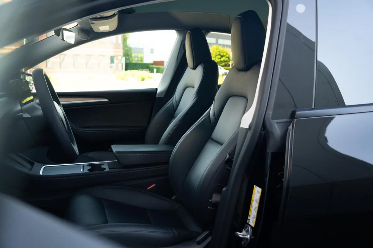 Long Range AWD 75 kWh|Org NL NAP|Trekhaak|Panoramadak|AutoPilot|Leder|LED|Dealer Onderhouden