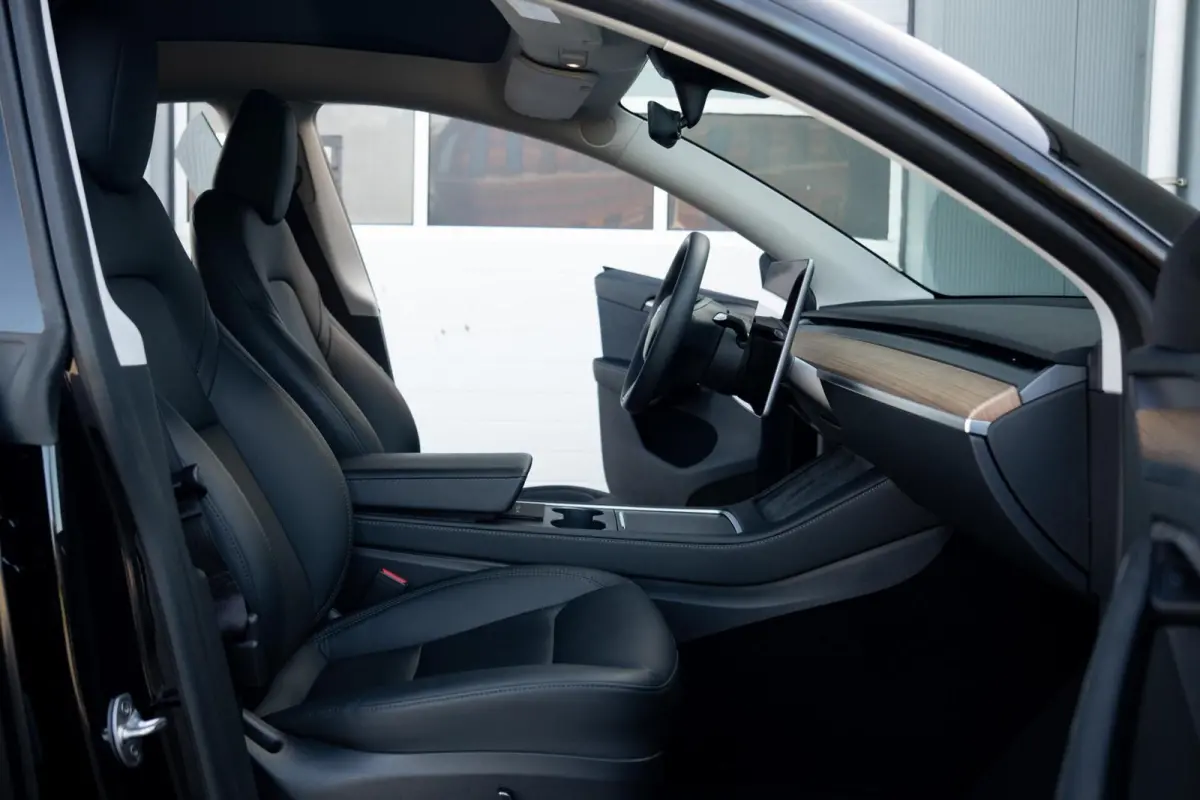 Long Range AWD 75 kWh|Org NL NAP|Trekhaak|Panoramadak|AutoPilot|Leder|LED|Dealer Onderhouden