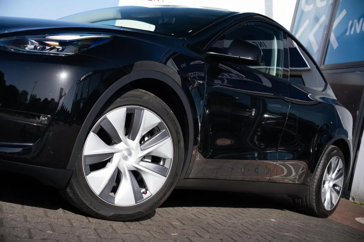 Long Range AWD 75 kWh|Org NL NAP|Trekhaak|Panoramadak|AutoPilot|Leder|LED|Dealer Onderhouden