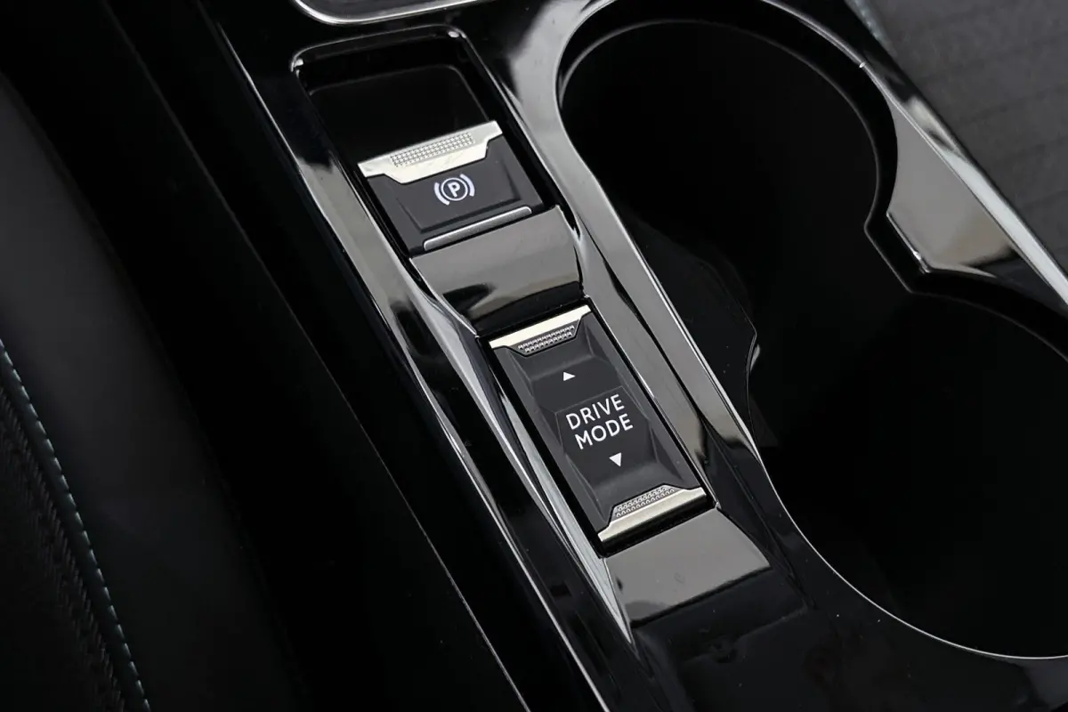 1.2 PureTech Allure Pack Stoelverwarming Keyless Adaptieve Cruise Control Apple CarPlay