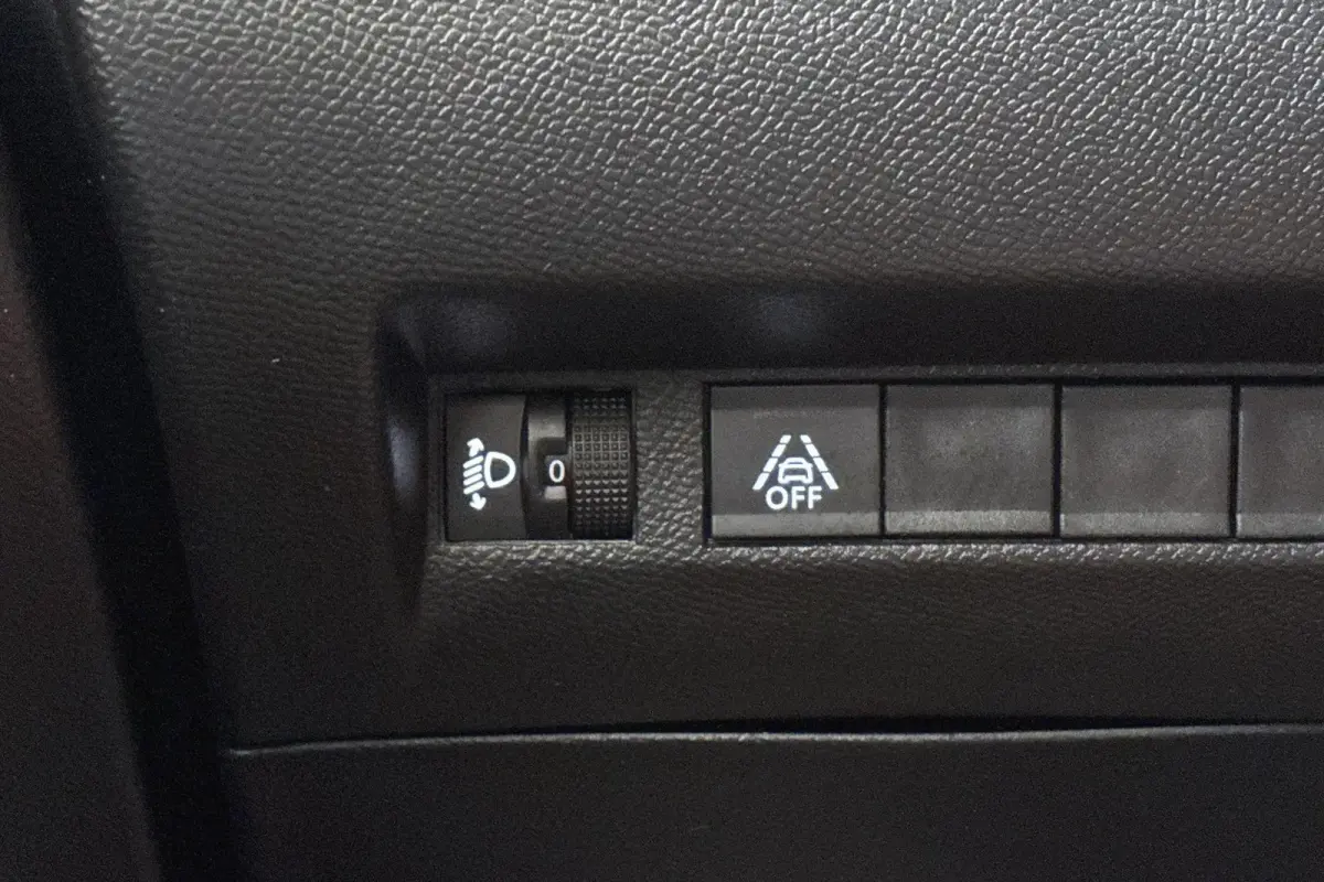 1.2 PureTech Allure Pack Stoelverwarming Keyless Adaptieve Cruise Control Apple CarPlay