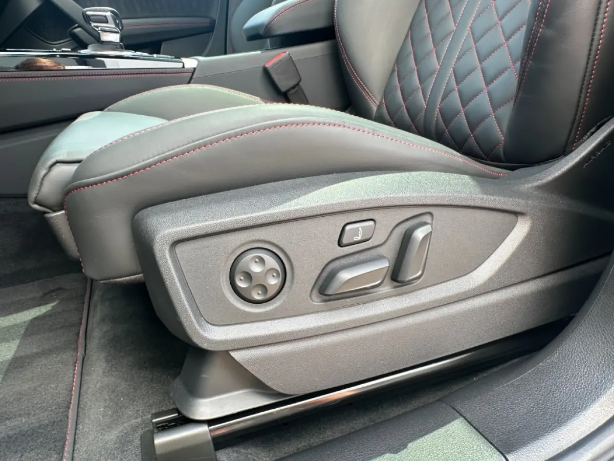 55 TFSI e Competition Quattro S-Line 2025 *BTW *B&O *Pano *Adaptive *21inch *trekhaak