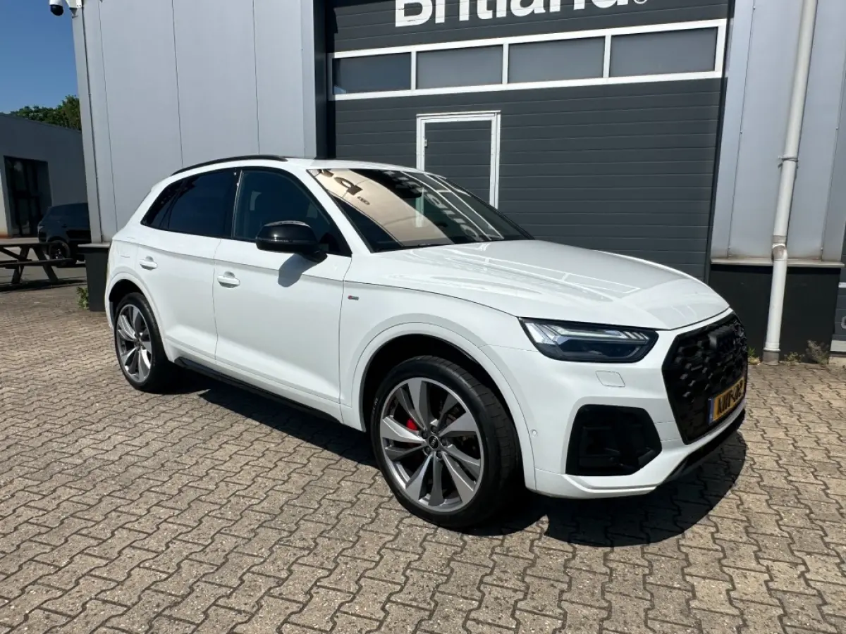 55 TFSI e Competition Quattro S-Line 2025 *BTW *B&O *Pano *Adaptive *21inch *trekhaak