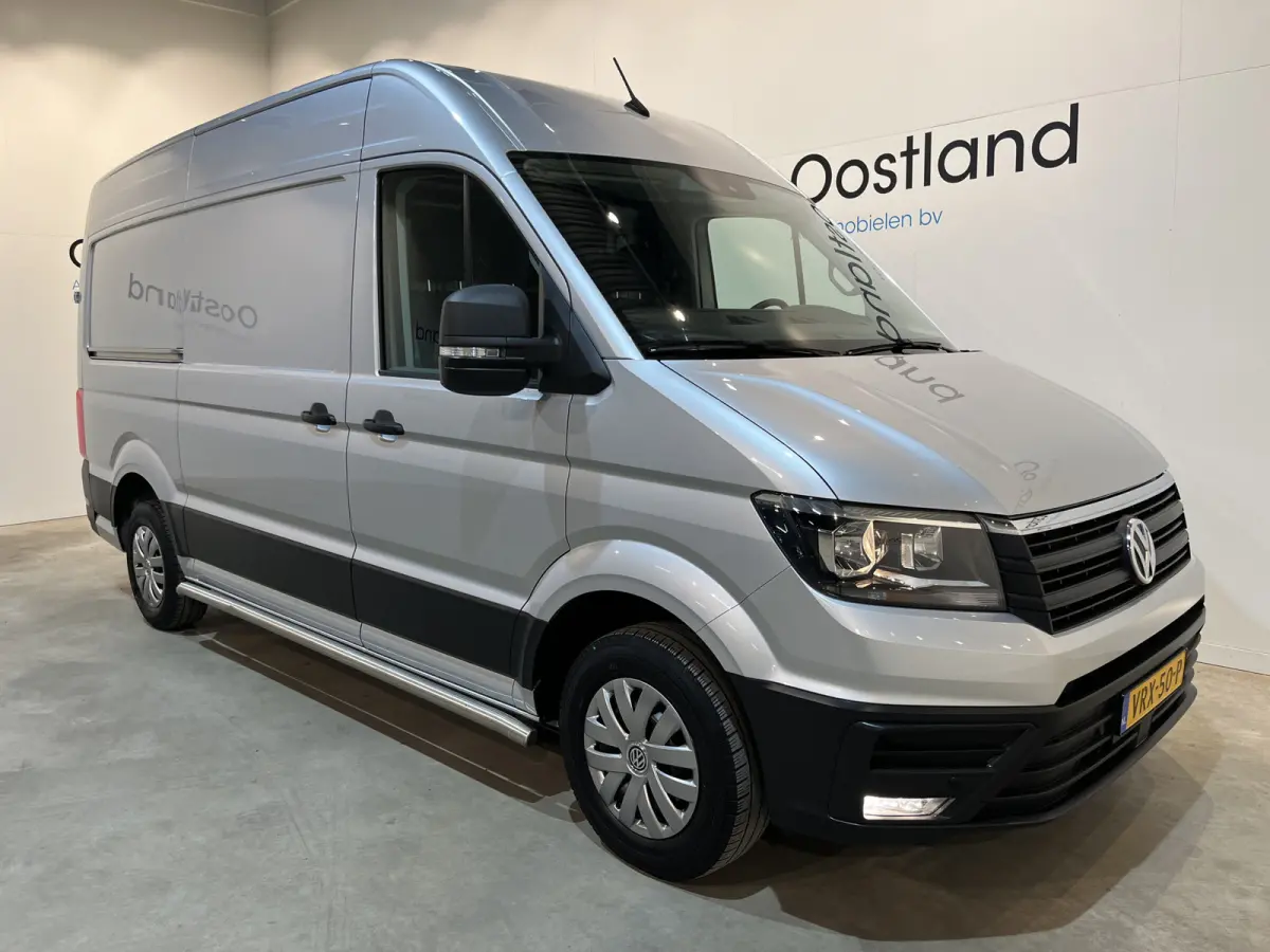 35 2.0 TDI L3H3 140 PK Automaat / Euro 6 / Trekhaak 3.000 KG / Airco / Cruise Control / CarPlay / PDC / Navigatie / 3-Zits / 69.000 KM !!