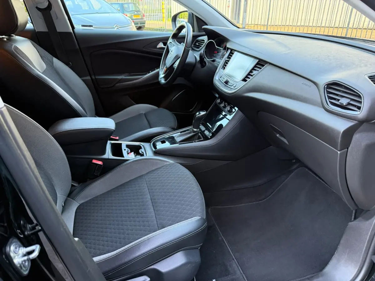 1.2 Turbo Business Executive CARPLAY|NWE DRIEM|AUTOMAAT|AIRCO