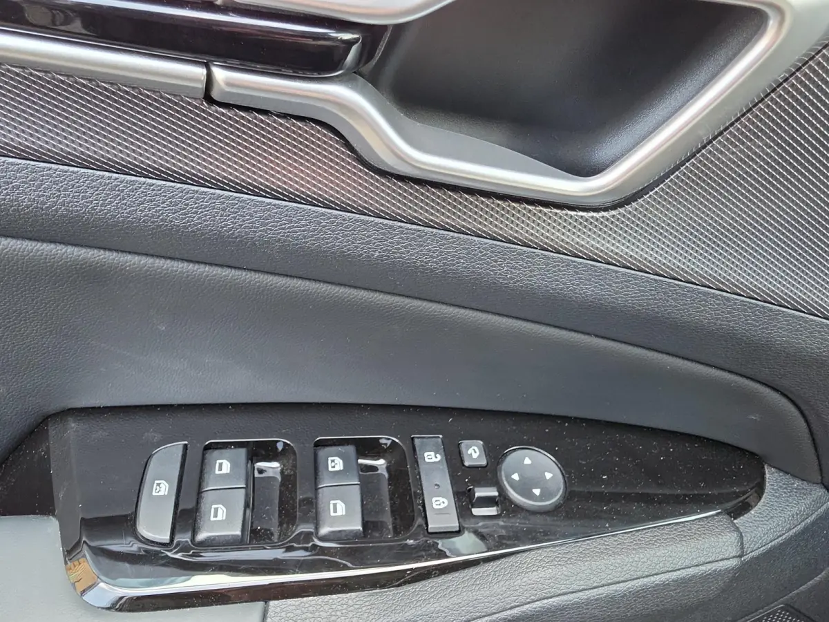 1.6 T-GDi Hybrid DynamicPlusLine | Climate control | Navigatie | Elektrische achterklep | Schuif/kantel dak | Stoel-en stuurverwarming