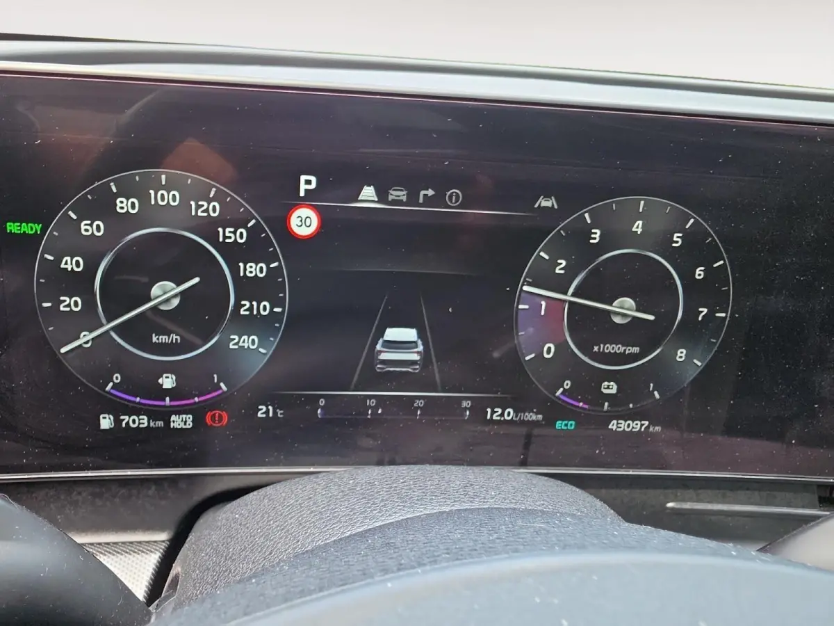 1.6 T-GDi Hybrid DynamicPlusLine | Climate control | Navigatie | Elektrische achterklep | Schuif/kantel dak | Stoel-en stuurverwarming