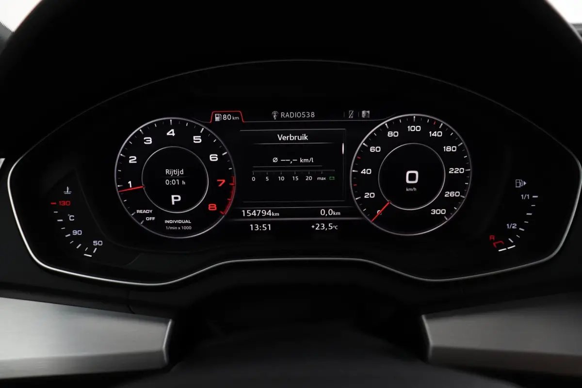 2.0 TFSI quattro Sport Line S-Line | Trekhaak | Org NL | Digital Cockpit | CarPlay | Camera | Stoelverwarming | Blind Spot