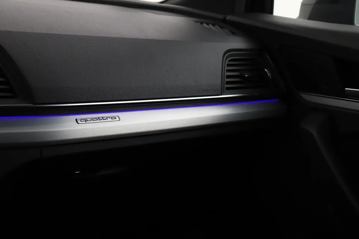 2.0 TFSI quattro Sport Line S-Line | Trekhaak | Org NL | Digital Cockpit | CarPlay | Camera | Stoelverwarming | Blind Spot