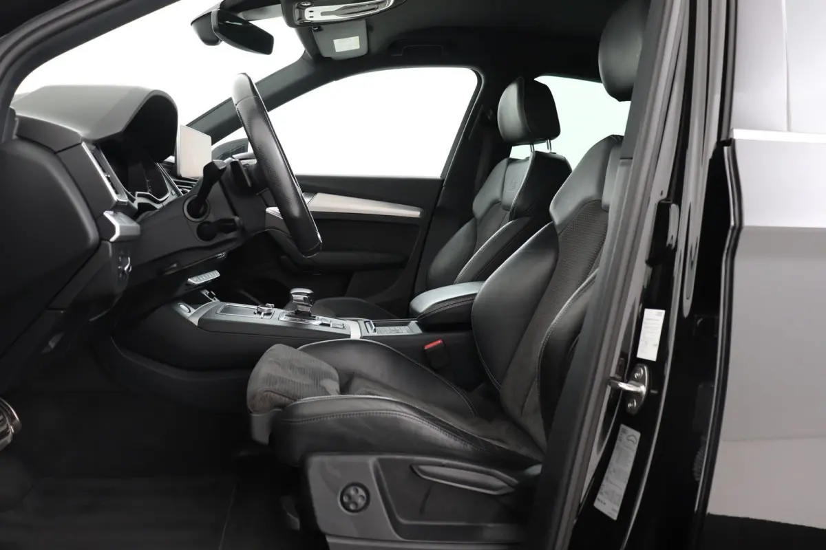 2.0 TFSI quattro Sport Line S-Line | Trekhaak | Org NL | Digital Cockpit | CarPlay | Camera | Stoelverwarming | Blind Spot
