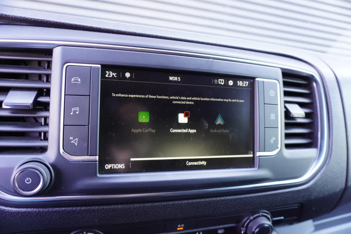 102pk L2H1 Navigatie Camera Apple Carplay Crusie control Parkeersensoren 3-zits