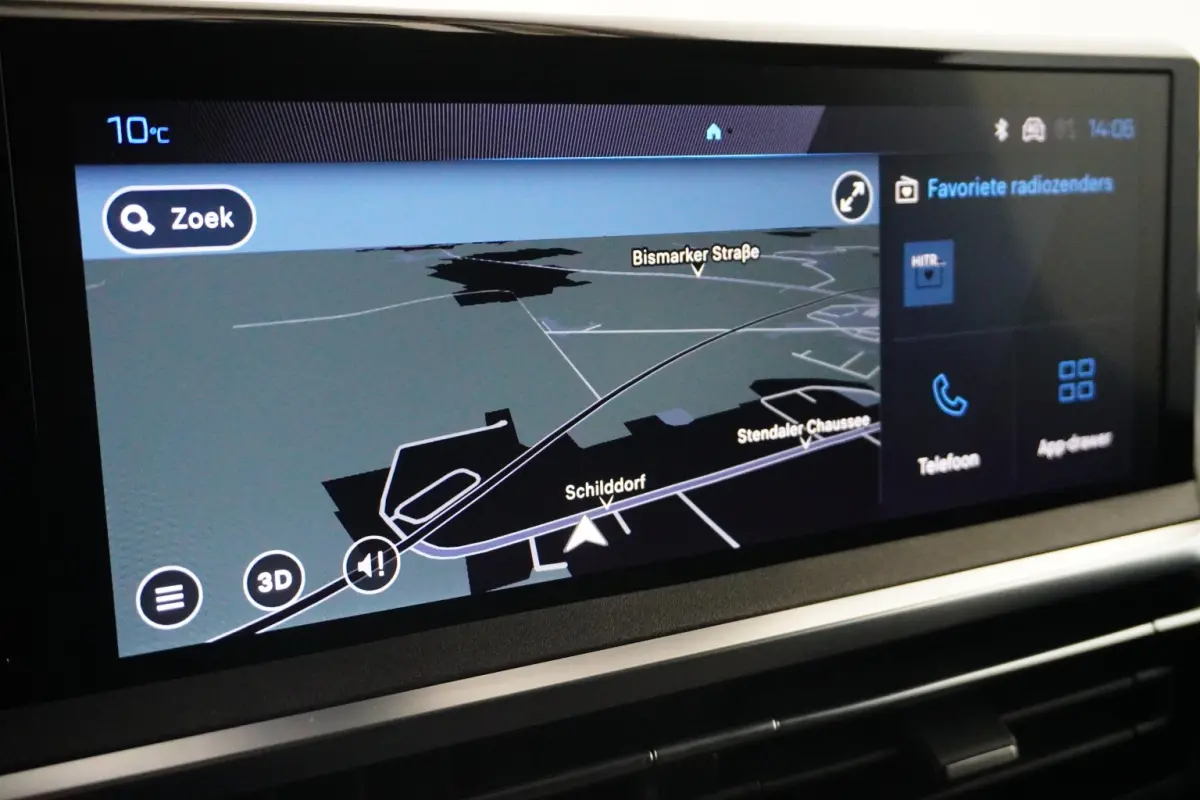 2.0 BlueHDi 145 S&S Camera | Navigatie | Pack Moduwork | Houten Laadvloer | Climate Control | Carplay | Digitaal Dashboard | 3-Zits | 2 zitplaatsen rechtsvoor | Airco | Alarm klasse 1(startb