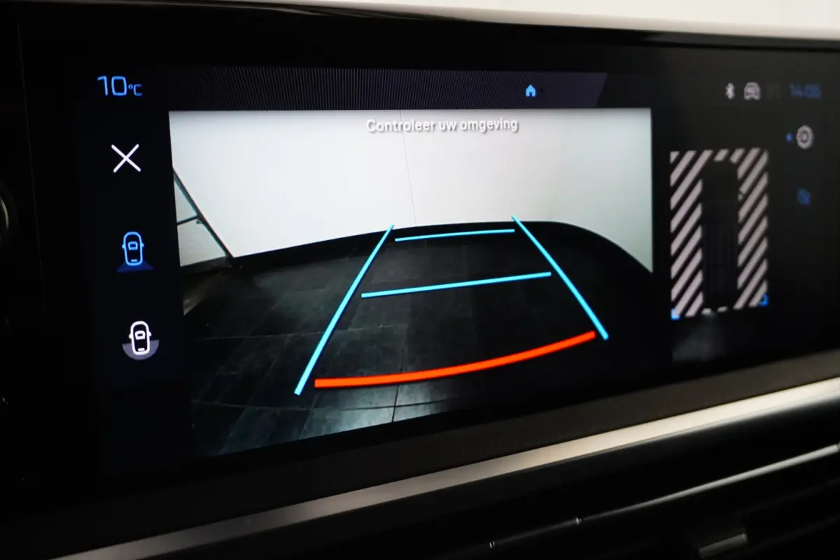 2.0 BlueHDi 145 S&S Camera | Navigatie | Pack Moduwork | Houten Laadvloer | Climate Control | Carplay | Digitaal Dashboard | 3-Zits | 2 zitplaatsen rechtsvoor | Airco | Alarm klasse 1(startb