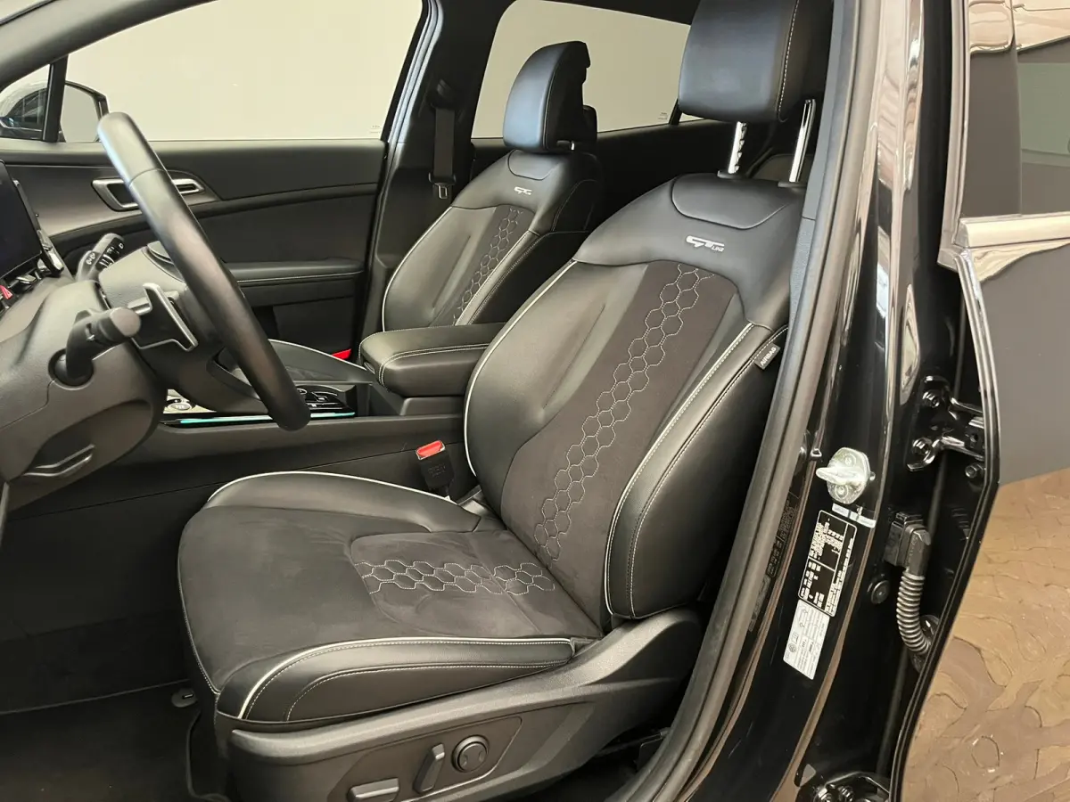 1.6 T-GDi Plug-in Hybrid AWD GT-PlusLine | Achterbank verwarmd | Achteruitrijcamera | Apple Carplay/Android Auto|telefoonintegratie premium