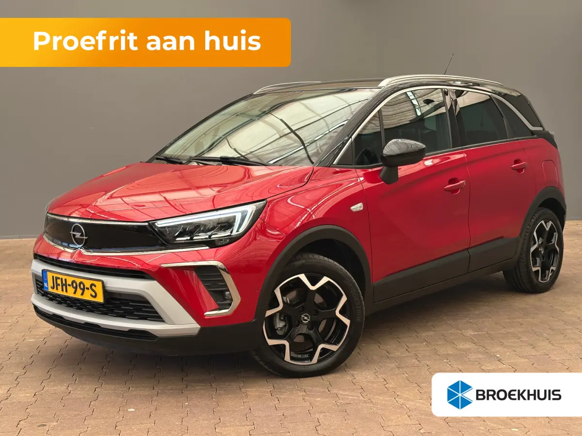 1.2 TURBO 110PK ULTIMATE Camera | Alcantara | Dode Hoek | Clima | Navigatie | 17 LMV | Keyless | Carplay | Cruise | LED | Getint glas | | Achteruitrijcamera | Afwijkende dakkleur | Apple Car