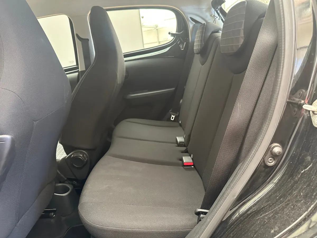 1.0 e-VTi Active 2022! | 5-Deurs | Airco | Bluetooth | Elek. Ramen | LED Dagrij | Airco | Bluetooth telefoonvoorbereiding | Centrale deurvergrendeling met afstandsbediening