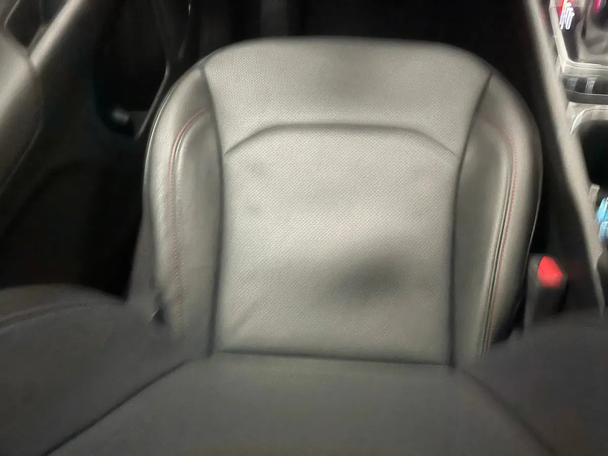 4xe 240 Plug-in Hybrid Trailhawk Lederen Bekleding | Elek. Stoelen met Geheugen | Camera | Adaptieve Cruise | LED | 17" Lichtmetaal | Achteruitrijcamera | Airco (automatisch) | Cruise contro