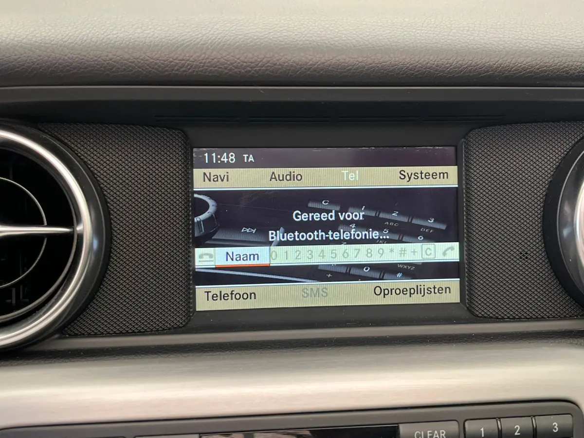 250 Lederen Bekleding | Airscarf | Stoelverwarming | 18" Lichtmetaal | Navigatie | Cruise | Airco | Airco | Audio-navigatie full map | Cruise control