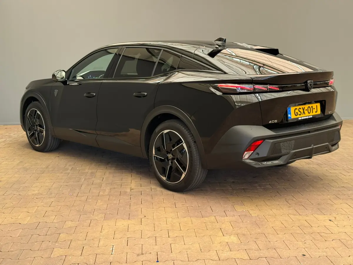 1.2 PureTech 1.2 PureTech GT 130PK EAT8 Adaptieve Cruise | Camera | Elec.Klep | Navigatie | | Alcantara bekleding | Apple Carplay/Android Auto|telefoonintegratie premium | Cruise control ada