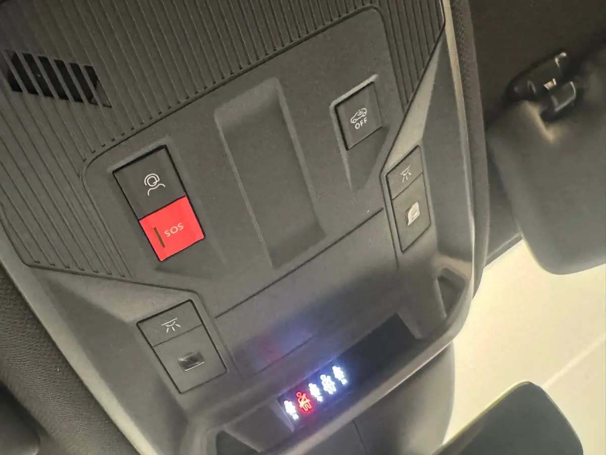 1.2 PureTech 1.2 PureTech GT 130PK EAT8 Adaptieve Cruise | Camera | Elec.Klep | Navigatie | | Alcantara bekleding | Apple Carplay/Android Auto|telefoonintegratie premium | Cruise control ada
