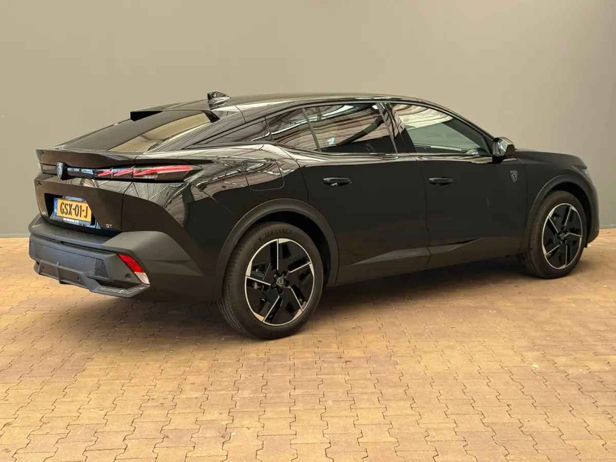 1.2 PureTech 1.2 PureTech GT 130PK EAT8 Adaptieve Cruise | Camera | Elec.Klep | Navigatie | | Alcantara bekleding | Apple Carplay/Android Auto|telefoonintegratie premium | Cruise control ada