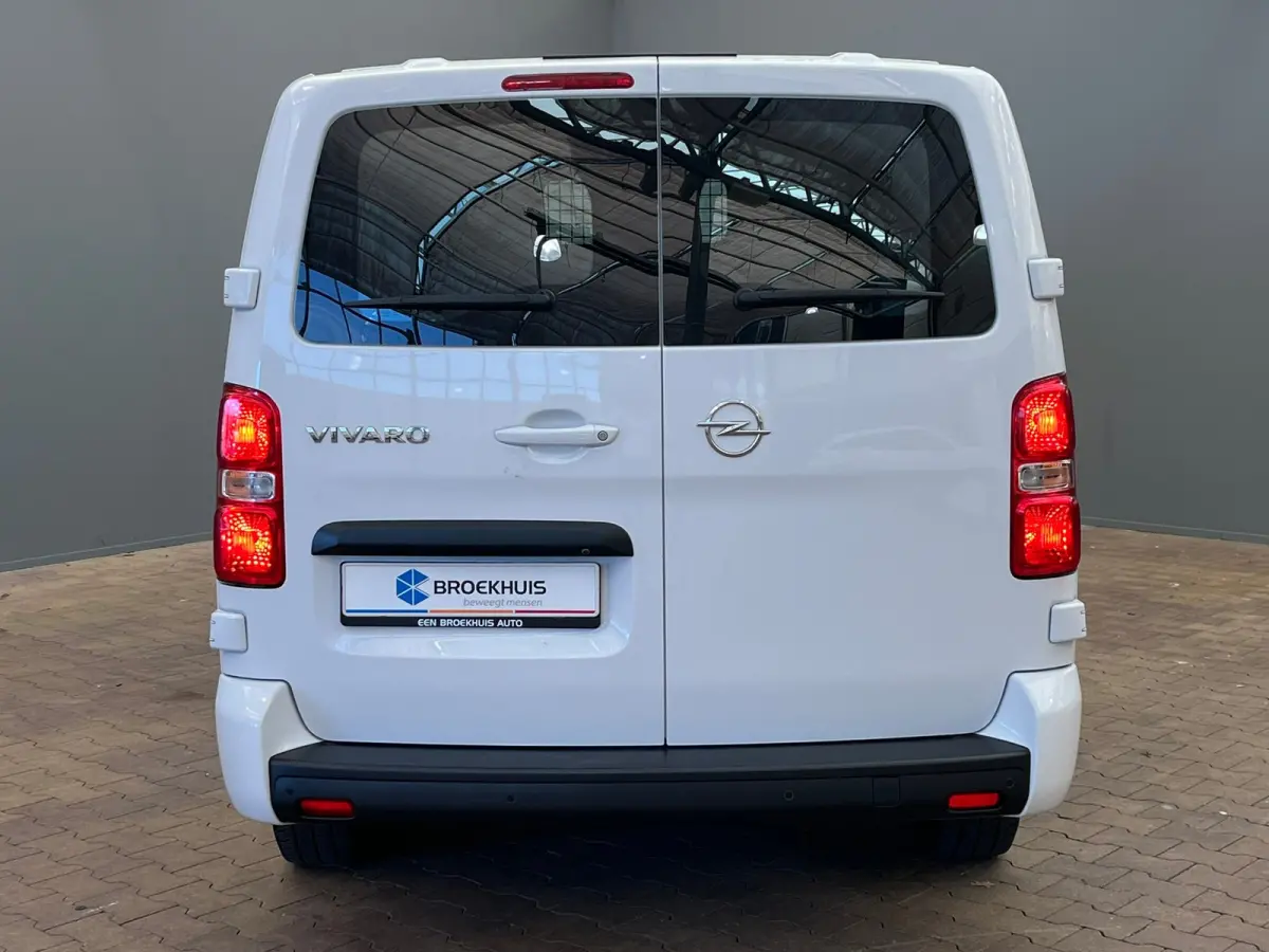 2.0 BlueHDi 145 S&S L3 Camera | Ingerichte Laadruimte | Carplay | Keyless | Climate | Cruise | Parkeersensoren Achter | 2 zitplaatsen rechtsvoor | 360 Parkeercamera | Achterdeuren met ruiten