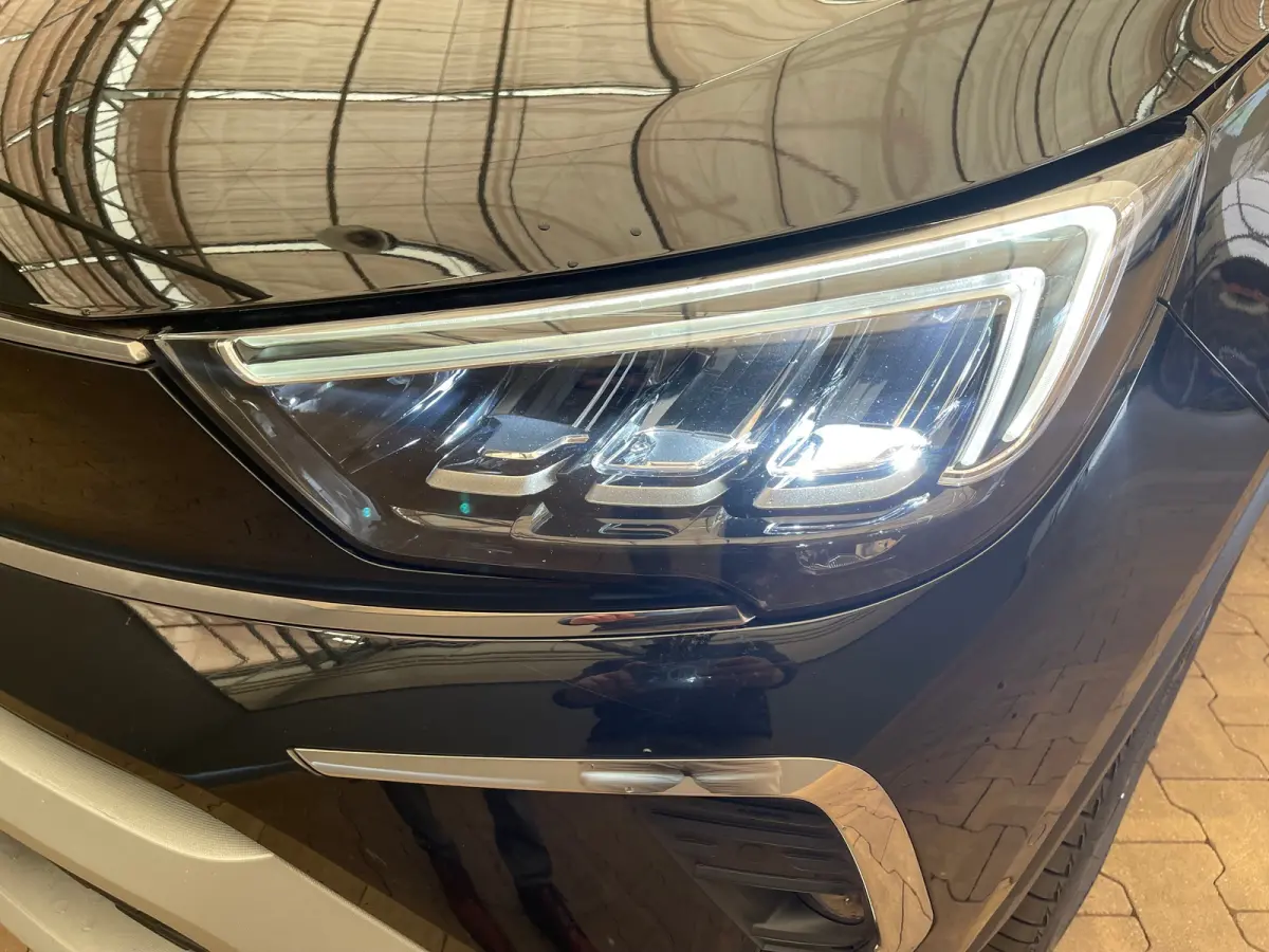1.2 TURBO 110PK ULTIMATE Alcantara | Camera | Carplay | Parkeersensoren Rondom | Climate Control | 17" Lichtmetaal | Camera  | Achteruitrijcamera | Apple Carplay/Android Auto|telefoonintegra