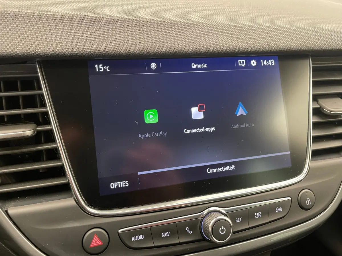 1.2 TURBO 110PK ULTIMATE Alcantara | Camera | Carplay | Parkeersensoren Rondom | Climate Control | 17" Lichtmetaal | Camera  | Achteruitrijcamera | Apple Carplay/Android Auto|telefoonintegra