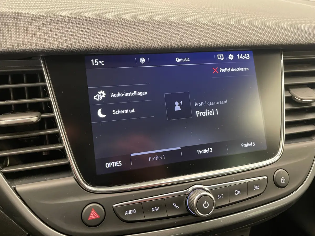 1.2 TURBO 110PK ULTIMATE Alcantara | Camera | Carplay | Parkeersensoren Rondom | Climate Control | 17" Lichtmetaal | Camera  | Achteruitrijcamera | Apple Carplay/Android Auto|telefoonintegra