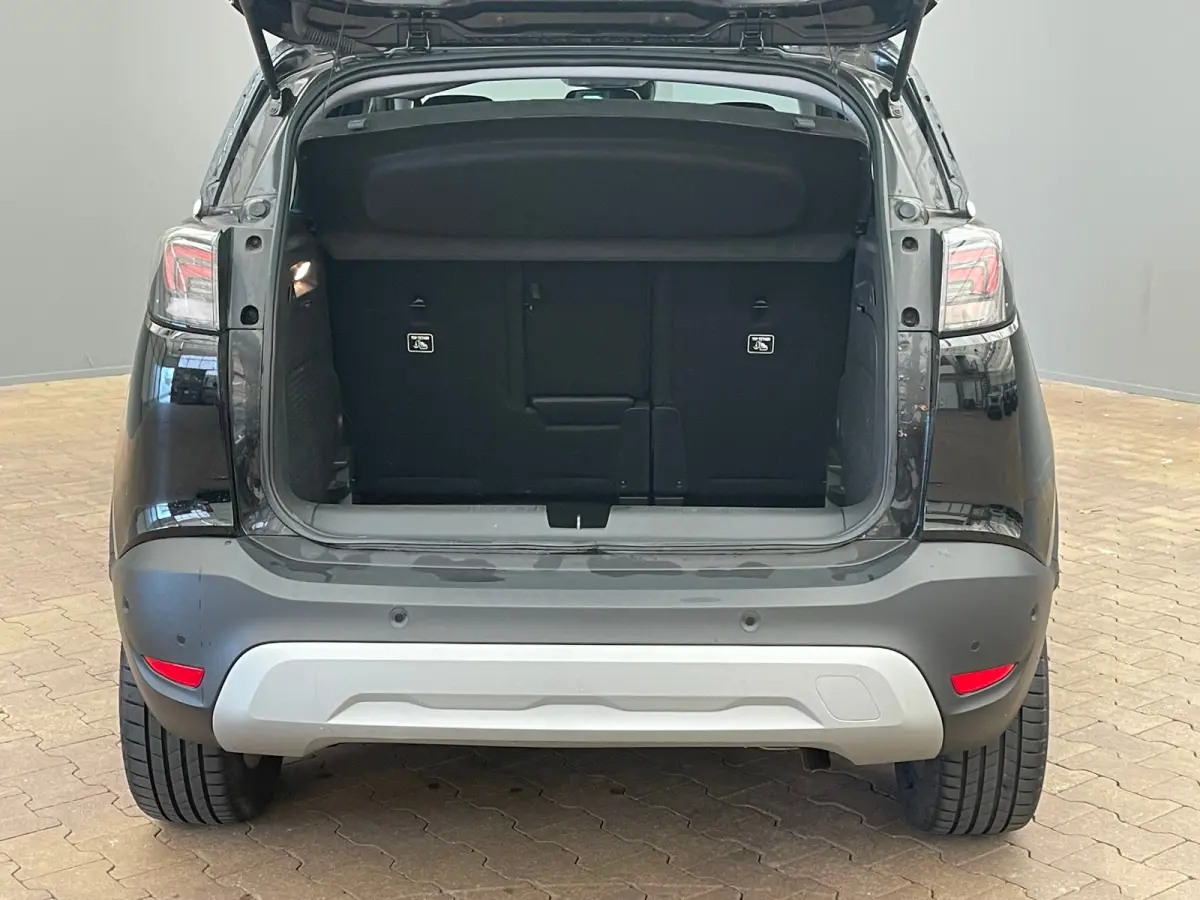 1.2 TURBO 110PK ULTIMATE Alcantara | Camera | Carplay | Parkeersensoren Rondom | Climate Control | 17" Lichtmetaal | Camera  | Achteruitrijcamera | Apple Carplay/Android Auto|telefoonintegra