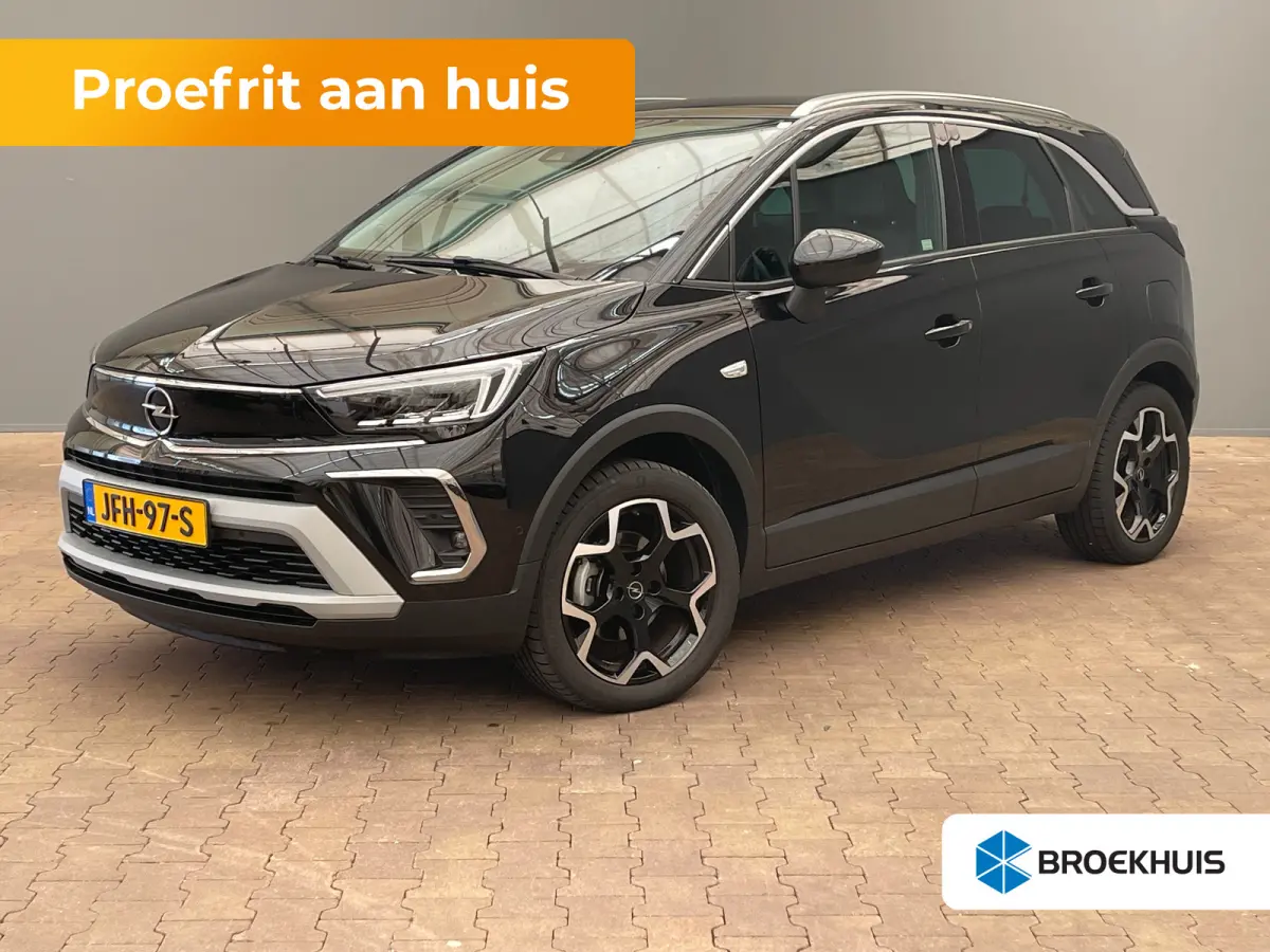 1.2 TURBO 110PK ULTIMATE Alcantara | Camera | Carplay | Parkeersensoren Rondom | Climate Control | 17" Lichtmetaal | Camera  | Achteruitrijcamera | Apple Carplay/Android Auto|telefoonintegra