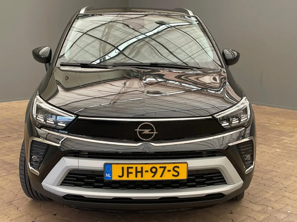 1.2 TURBO 110PK ULTIMATE Alcantara | Camera | Carplay | Parkeersensoren Rondom | Climate Control | 17" Lichtmetaal | Camera  | Achteruitrijcamera | Apple Carplay/Android Auto|telefoonintegra