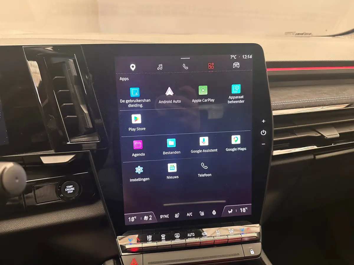 1.2 E-Tech full hybrid iconic esprit Alpine Rondomzicht Camera | 20" Lichtmetaal | Navigatie | Heads-up Display | Stuur & Stoelverwarming | Apple Carplay/Android Auto|telefoonintegratie prem