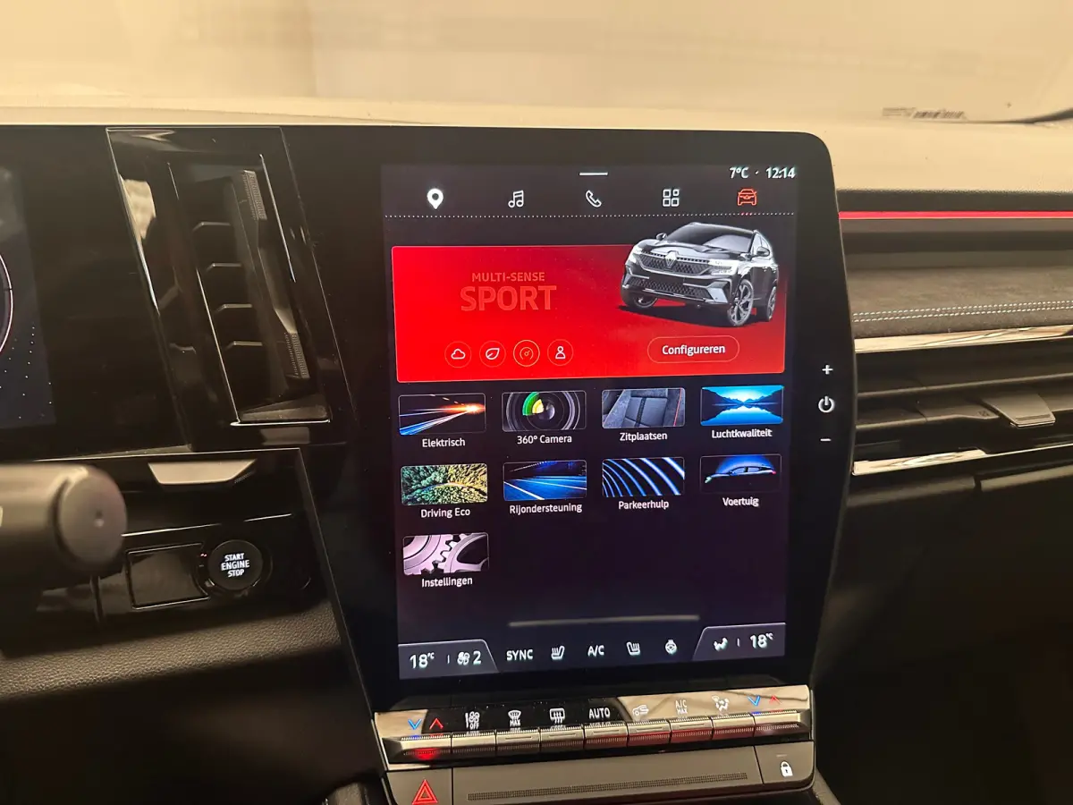 1.2 E-Tech full hybrid iconic esprit Alpine Rondomzicht Camera | 20" Lichtmetaal | Navigatie | Heads-up Display | Stuur & Stoelverwarming | Apple Carplay/Android Auto|telefoonintegratie prem
