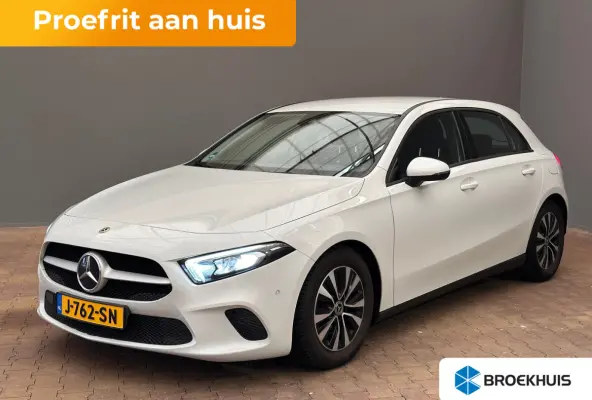 160 Business Solution Camera | Parkeersensoren | Widescreen | Stoelverwarming | LED | 16" Lichtmetaal | Navigatie | Achteruitrijcamera | Airco (automatisch) | Cruise control
