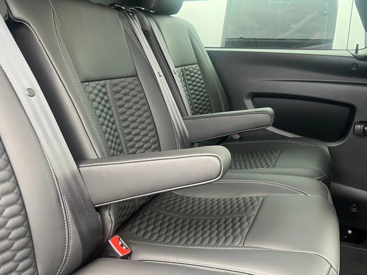 116 CDI L2 Select Snoeks (Meer Beenruimte) | Lederen Bekleding | Rondomzicht Camera | Parkeersensoren | Navigatie | 17" Lichtmetaal  | Airco (automatisch) | Anti Blokkeer Systeem | Buitenspi