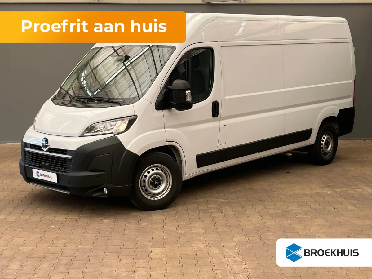 2.2D 140 S&S L3H2 3.5t Camera | Ingerichte Laadruimte | Cruise | Airco | 3 Zits! | DAB | Dodehoek Detectie | Achteruitrijcamera | Airco | Buitenspiegels verwarmbaar