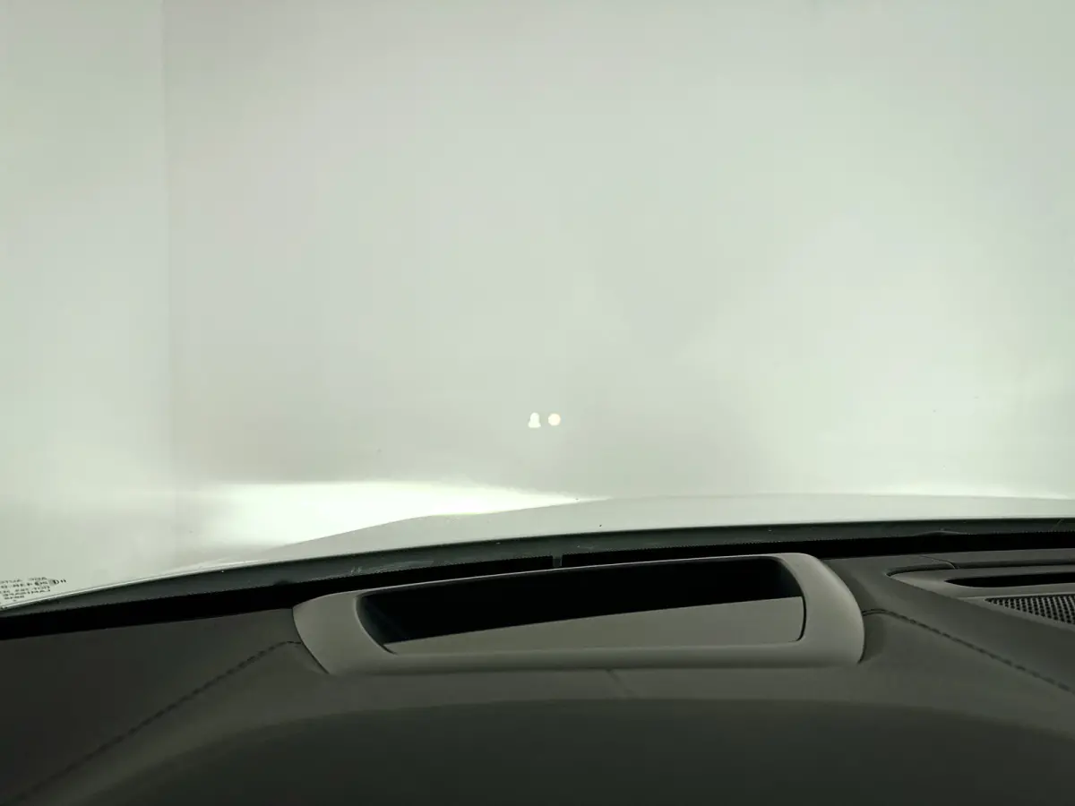 T6 Plug-in hybrid AWD Ultimate Dark | Panoramadak | Parkeercamera | Head-up display | Harman Kardon | Stoel- en Stuurverwarming