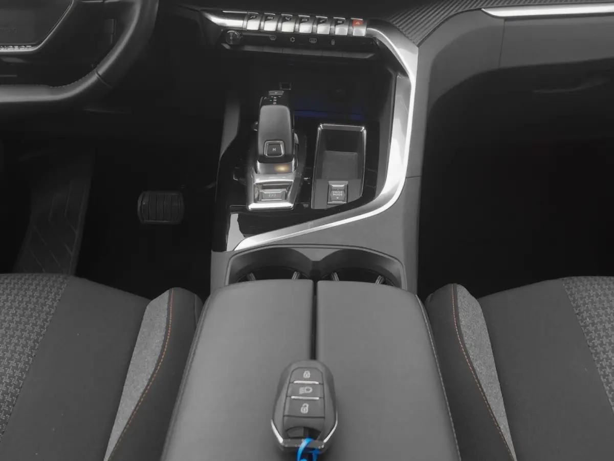 1.2 PureTech 130 PK Automaat Active 7-Pers. | CAMERA | CARPLAY