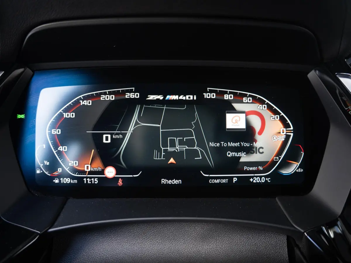 M40i | M Sportpakket | M Adaptief onderstel | 19 inch | Comfort Access | Windscherm | 	Elektrisch verstelbare stoelen | Harman Kardon