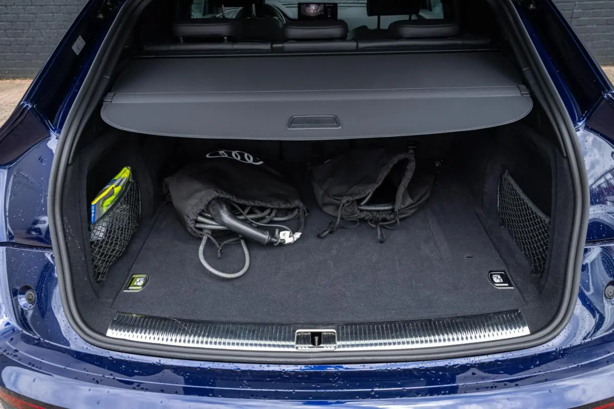 50 TFSI e S-Line Competition PANO MEMORY CAMERA MATRIX