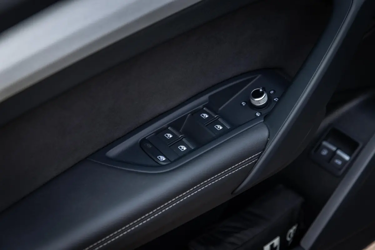 50 TFSI e S-Line Competition PANO MEMORY CAMERA MATRIX