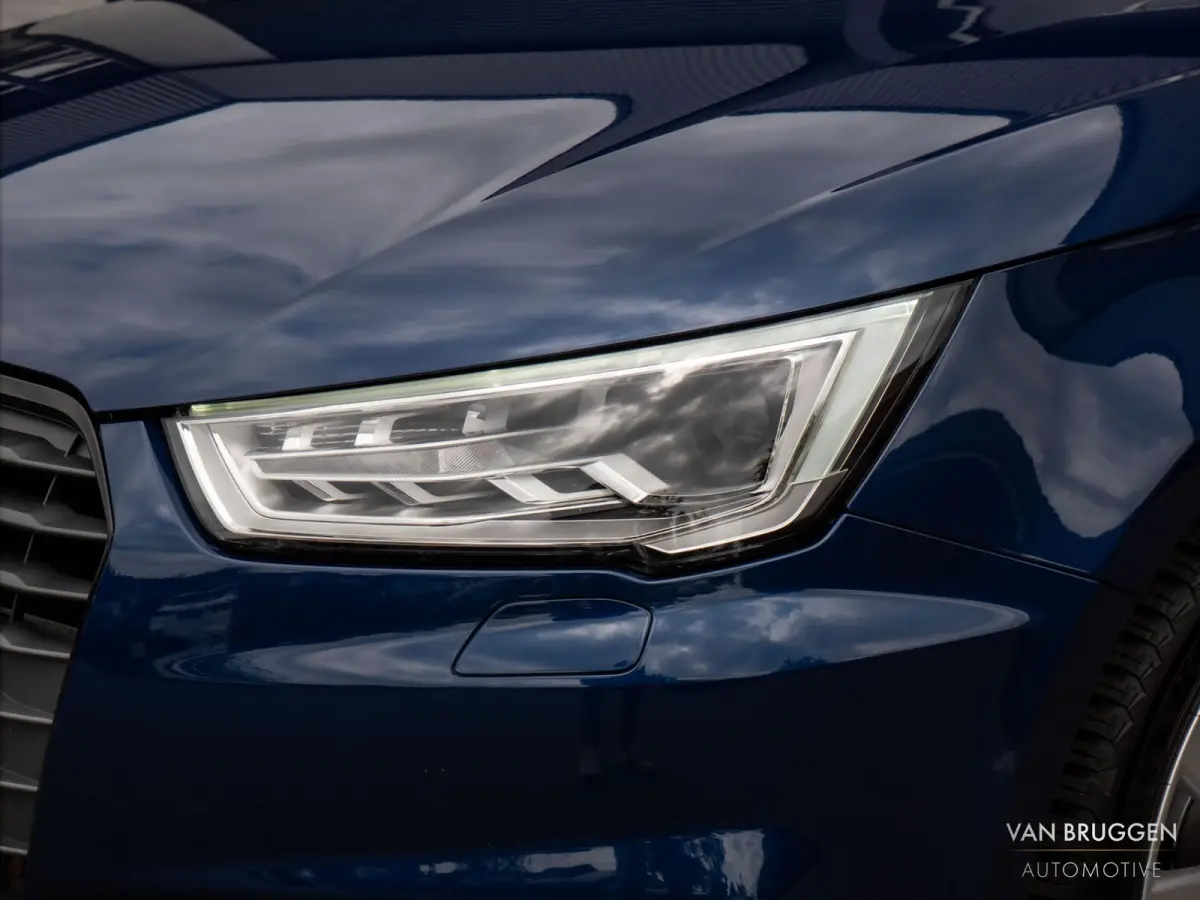 1.0 TFSI S-Line Automaat LED Cruise NAP Stoelverw.