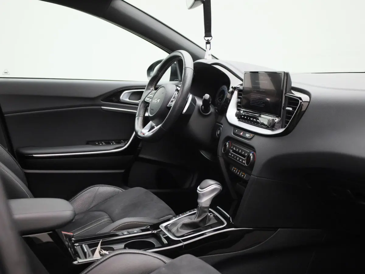 1.5 T-GDi GT-Line | Automaat | Apple Carplay/Android Auto | Panoramadak | Achteruitrijcamera | Parkeersensoren | Stoelverwarming | Stuurverwarming |