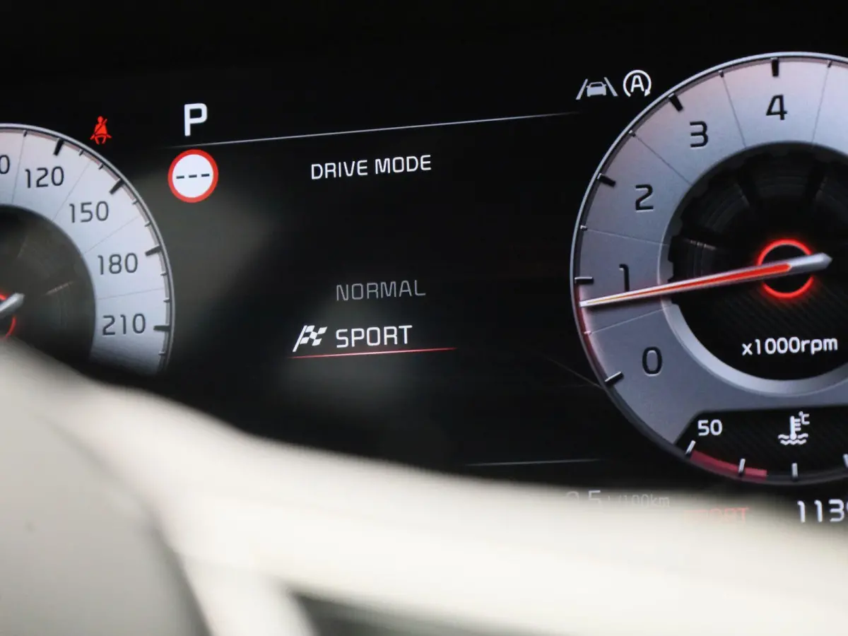 1.5 T-GDi GT-Line | Automaat | Apple Carplay/Android Auto | Panoramadak | Achteruitrijcamera | Parkeersensoren | Stoelverwarming | Stuurverwarming |