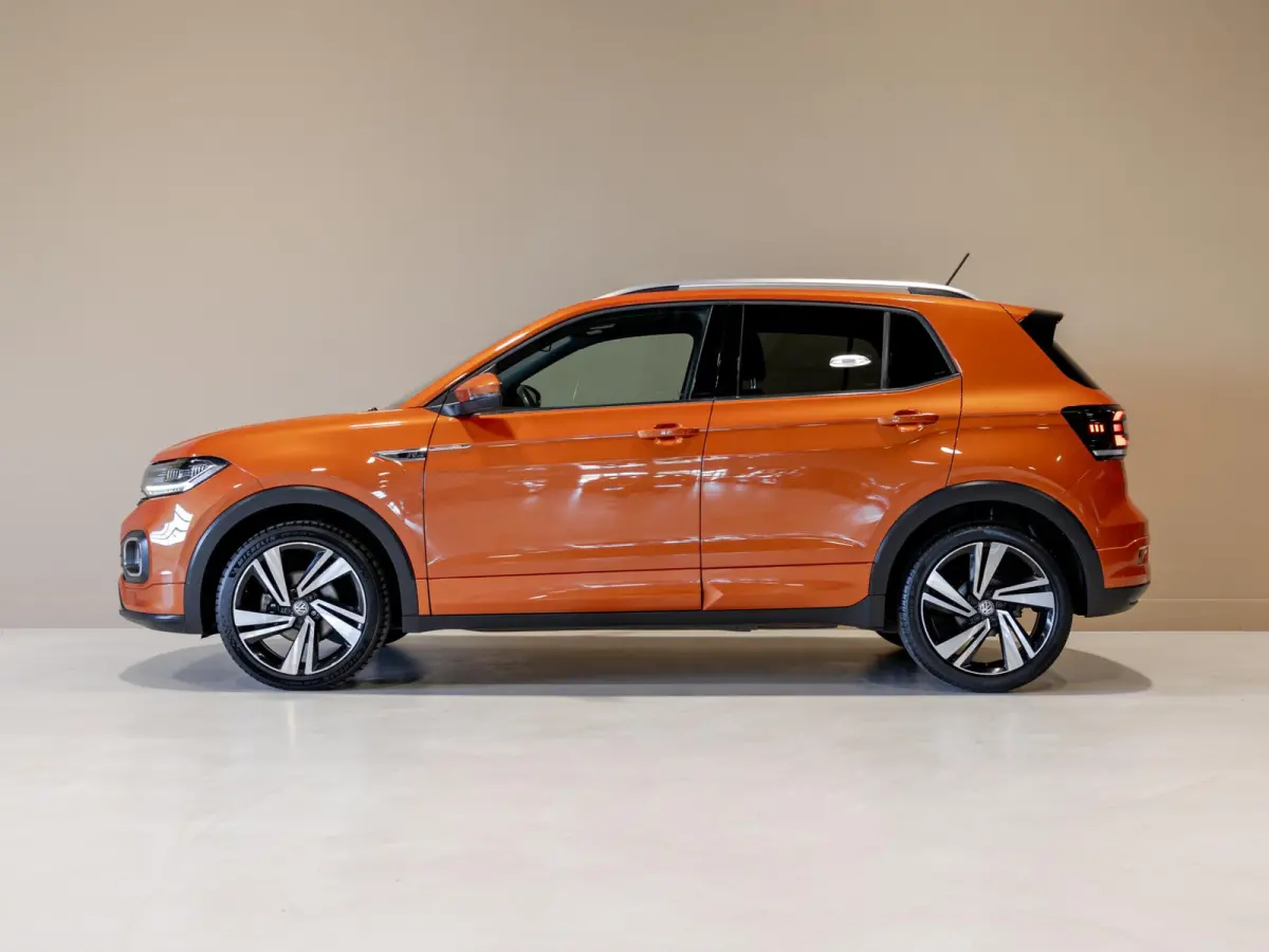 1.0 TSI 2x R-Line / 115pk / Achteruitrij camera / Dodehoek herkenning /