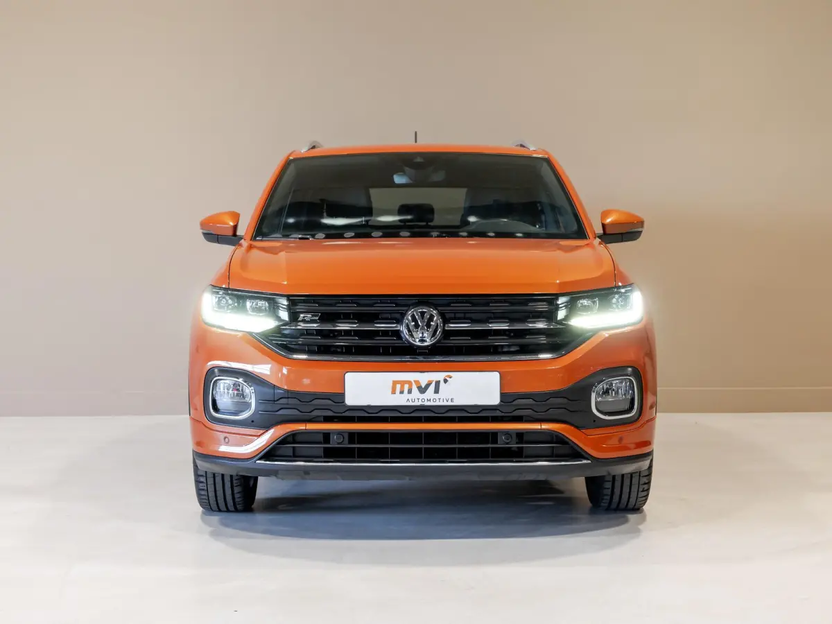 1.0 TSI 2x R-Line / 115pk / Achteruitrij camera / Dodehoek herkenning /
